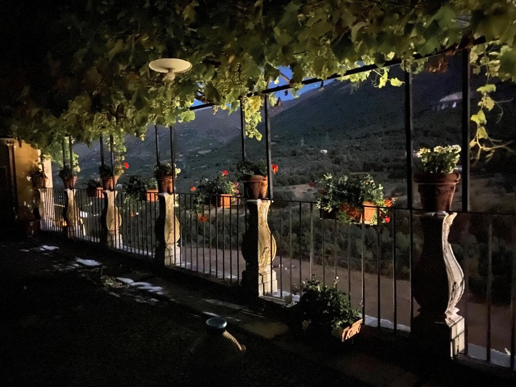 Il Giardinetto Di Pettorano Bed & Breakfast Pettorano sul Gizio Ngoại thất bức ảnh
