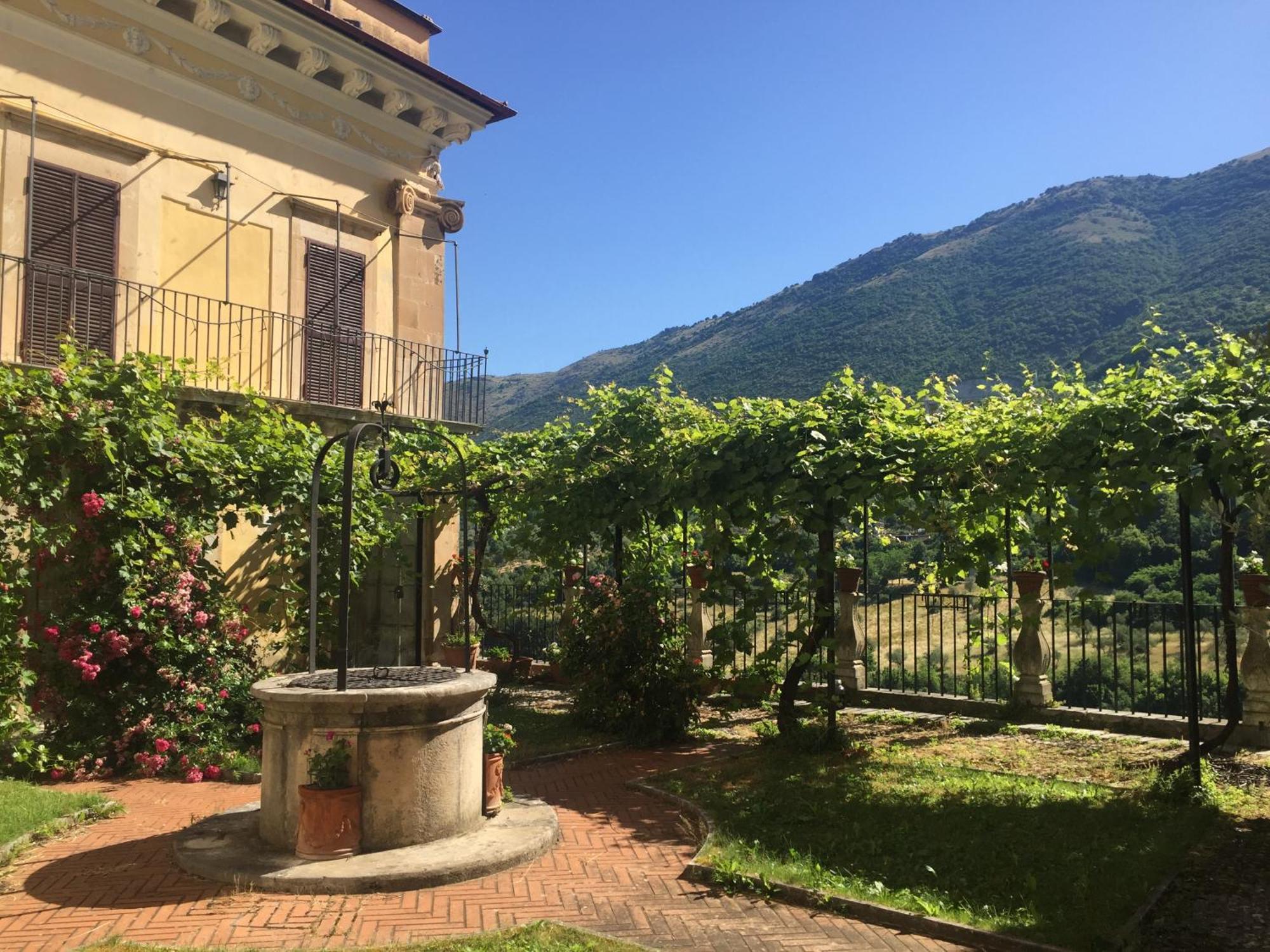 Il Giardinetto Di Pettorano Bed & Breakfast Pettorano sul Gizio Ngoại thất bức ảnh
